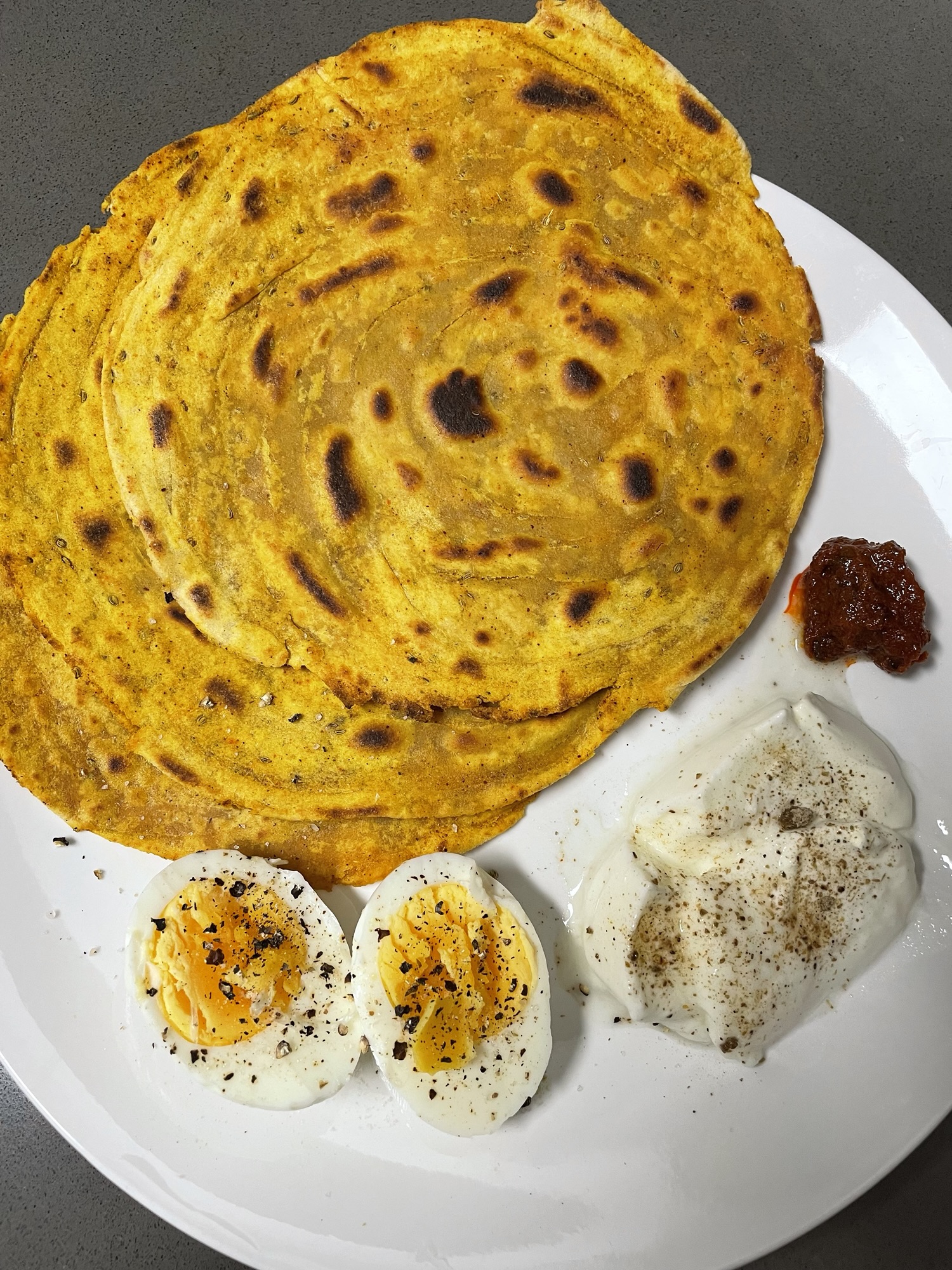 Ghee-smeared Masala Paratha